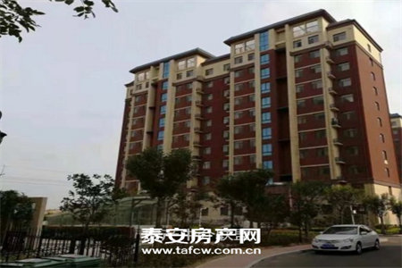 世纪鸿基花园4室2厅2卫187㎡